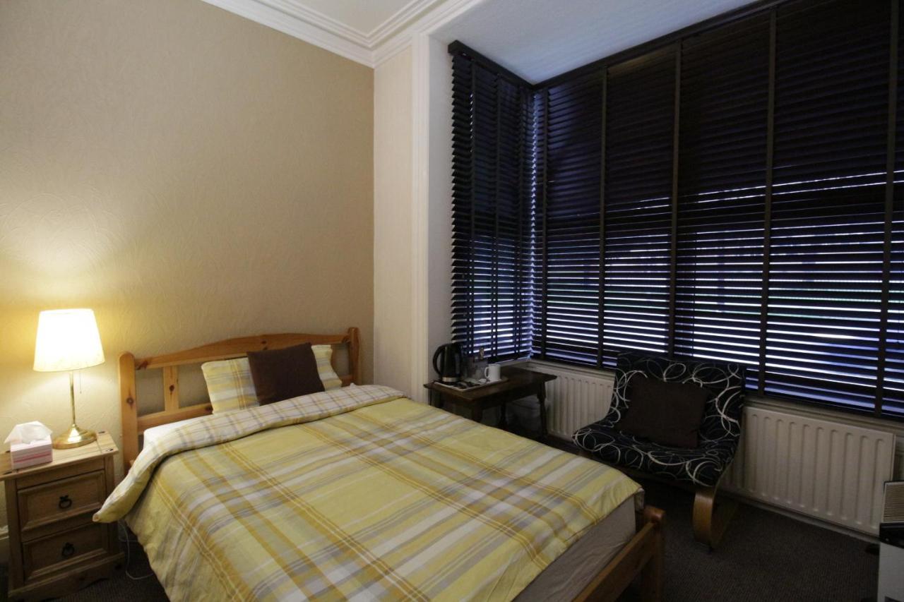 Eenpersoonskamer met Badkamer